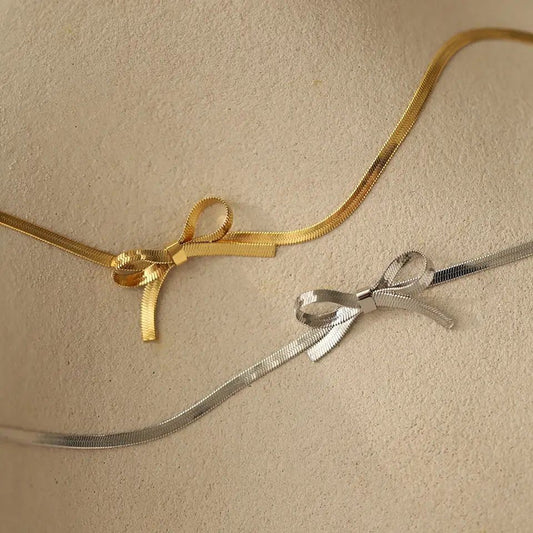 Women's‌ Minimalist Bowknot Necklace