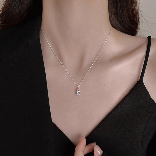 Women's Drop-shaped Zircon Necklace
