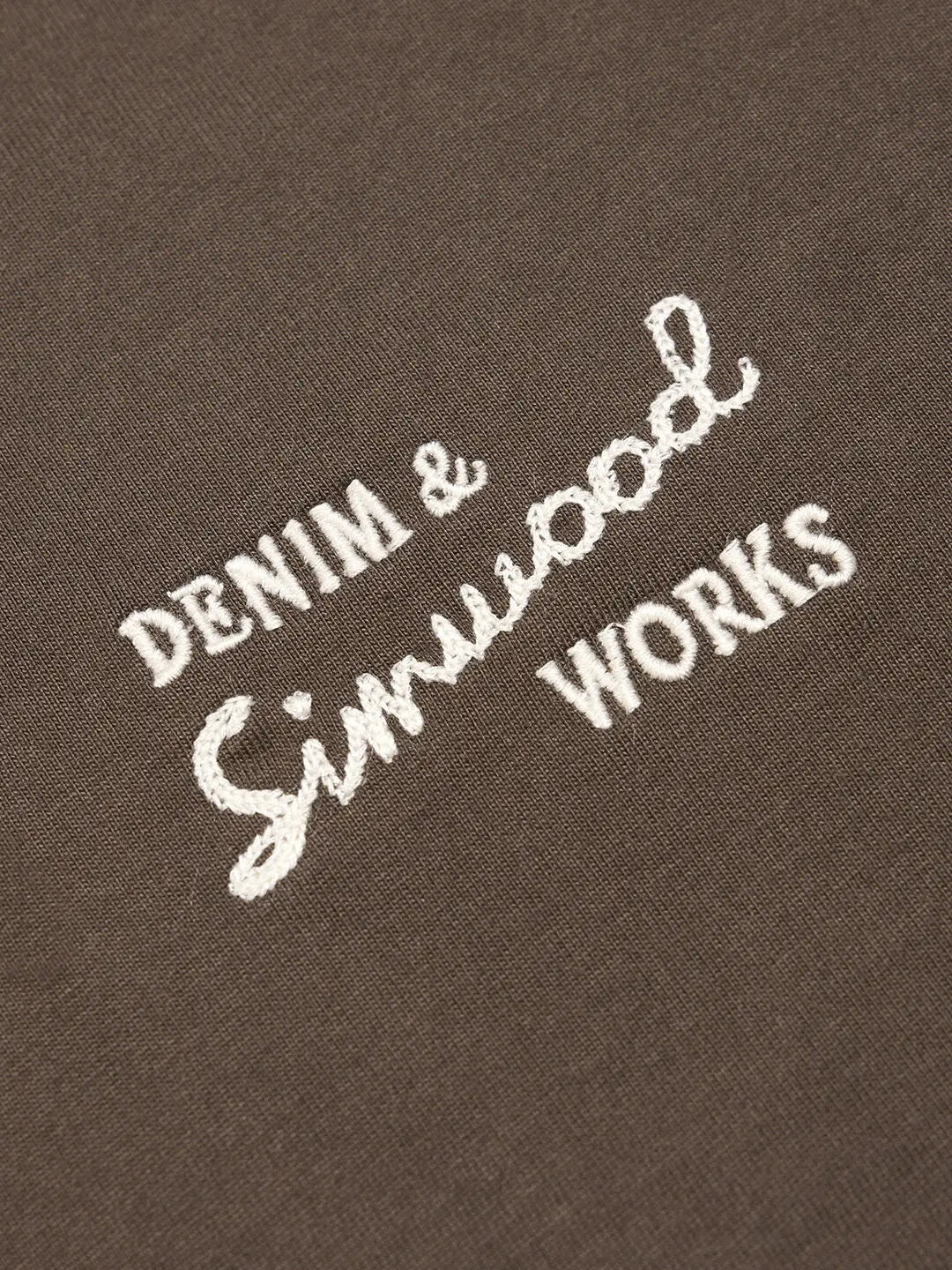 Simwood Summer regular fit tee in solid color